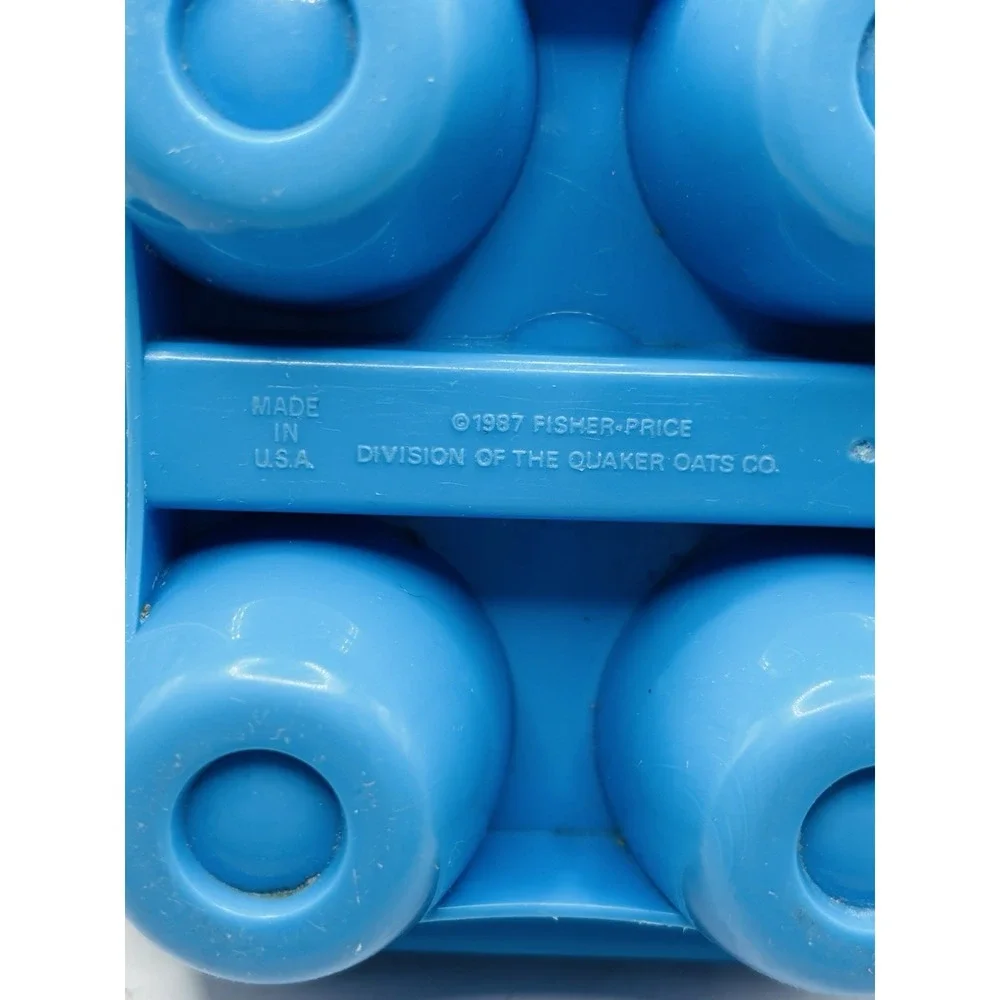 Vintage Fisher Price Fun With Food Blue Egg Carton With 4 Eggs‎ 1987